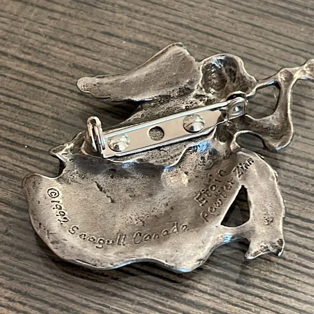 1992 Seagull, Canada Pewter Angel Christmas Pin Holiday Brooch